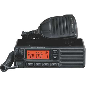 Радиостанция Motorola VX-2200-DO-25 VHF/UHF